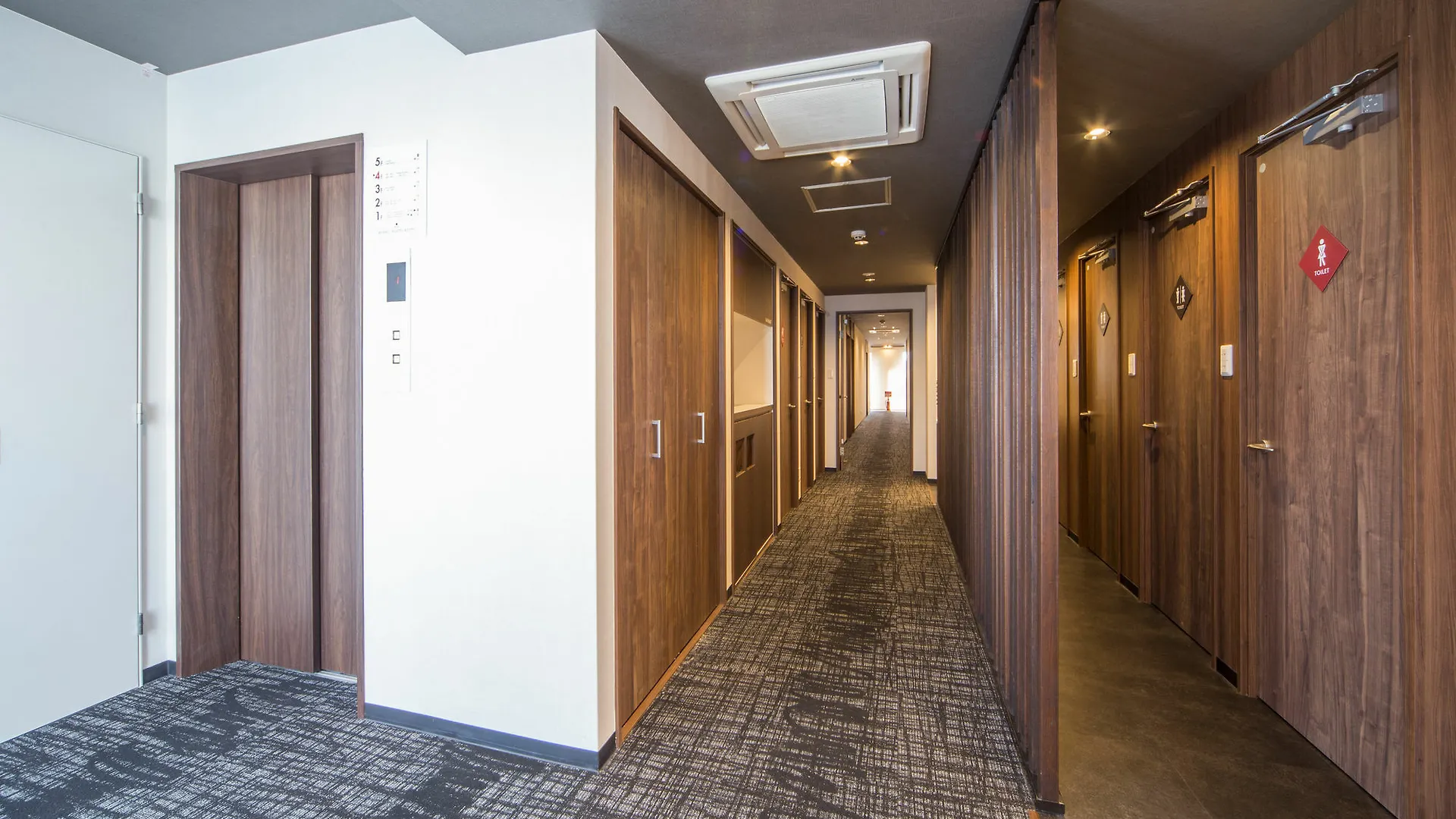 Mosaic Hostel Kioto 0*,