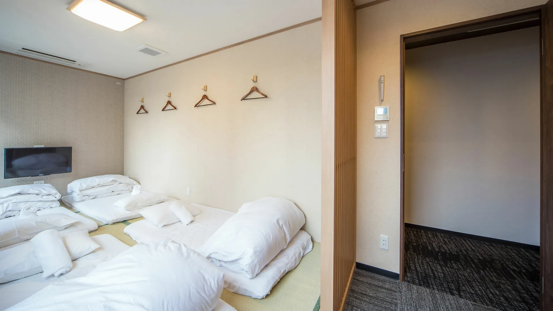 Mosaic Hostel Kyoto